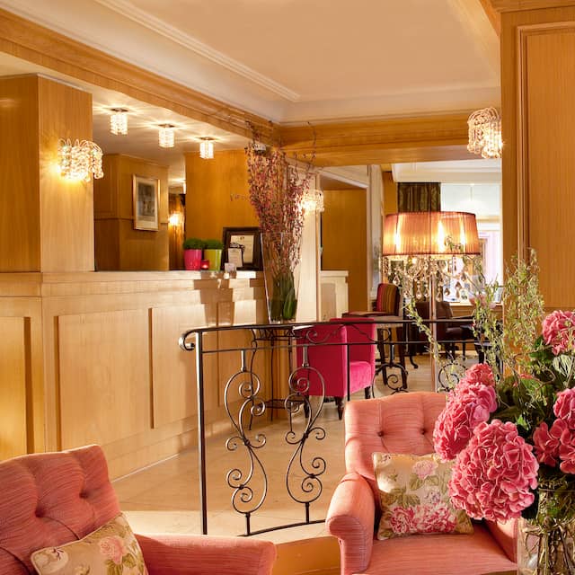 Réception de l'Hôtel Cordélia Paris